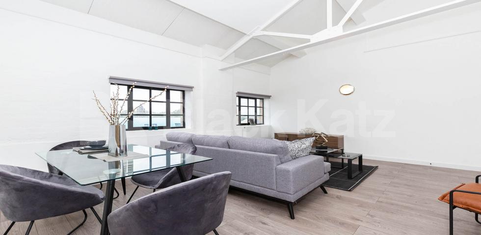 			3 Bedroom, 2 bath, 1 reception Maisonette			 SPRINGFIELD HOUSE LOFTS-TYSSEN STREET, DALSTON E8